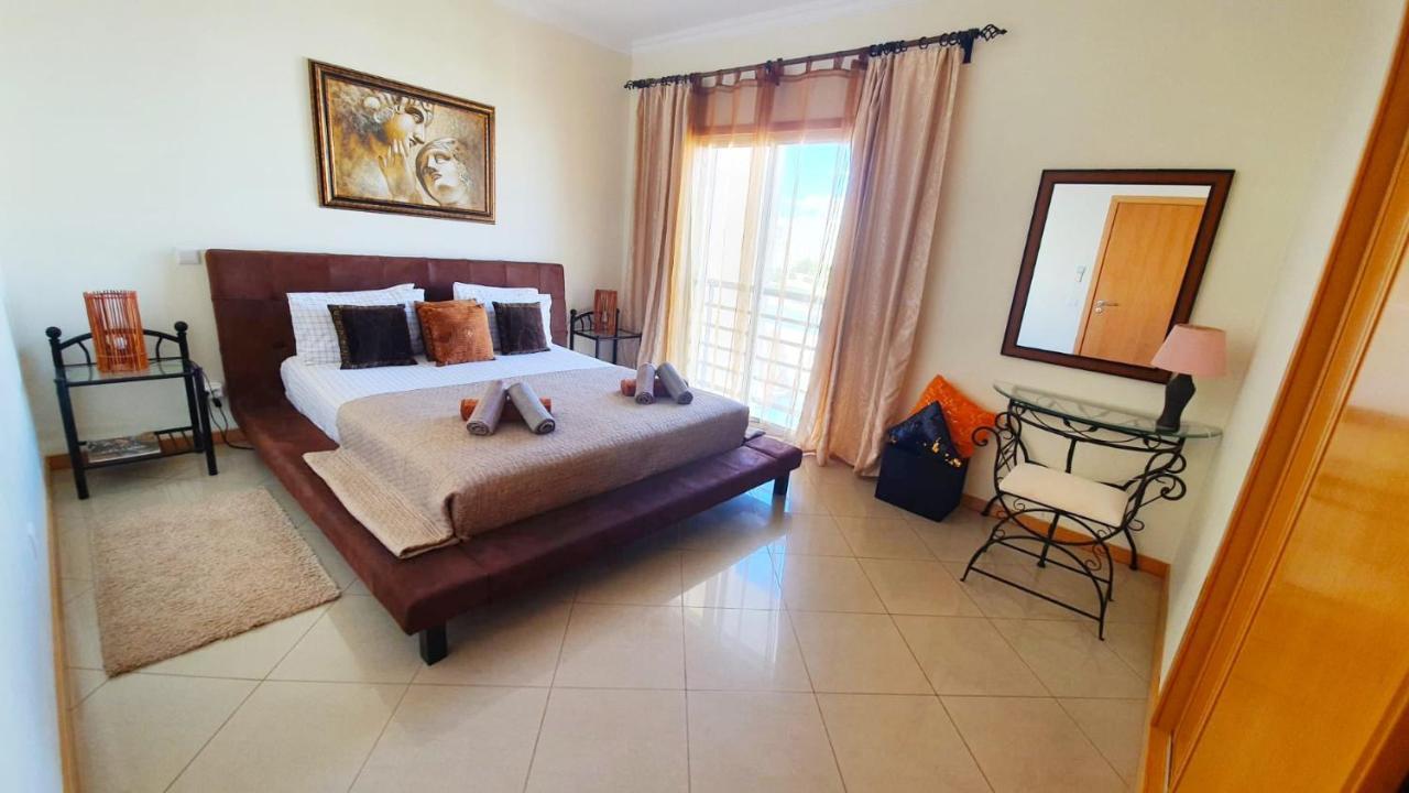 Apartamento Penthouse With Sea Views Albufeira Exterior foto